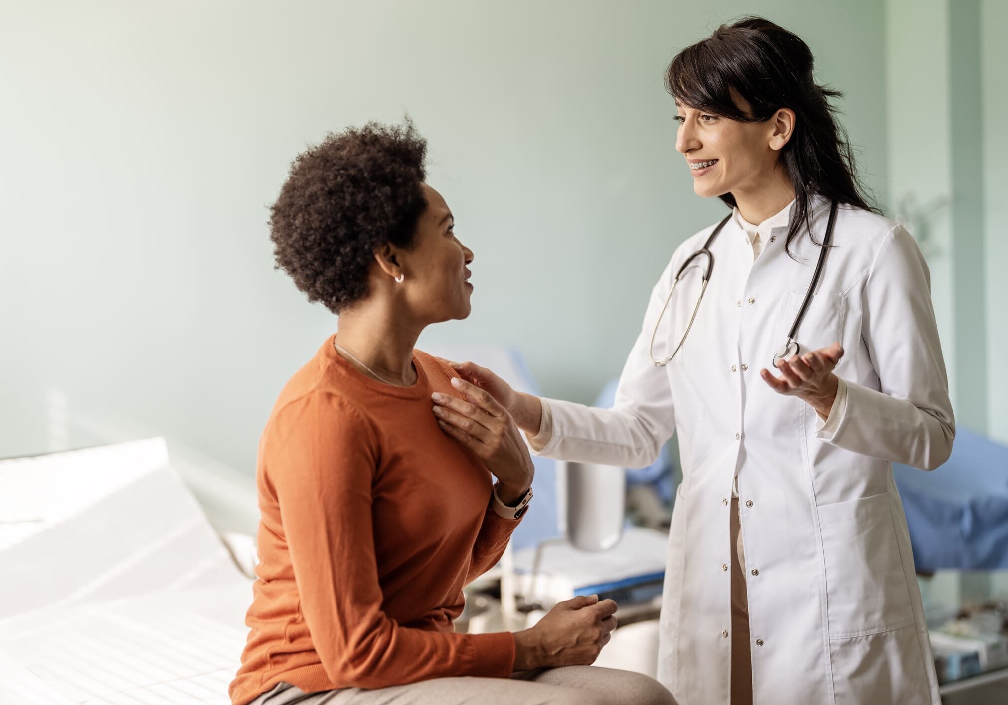 Medical appointment discussion in clinic